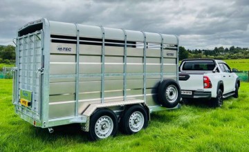 M-Tec Livestock Trailer 12x6ft