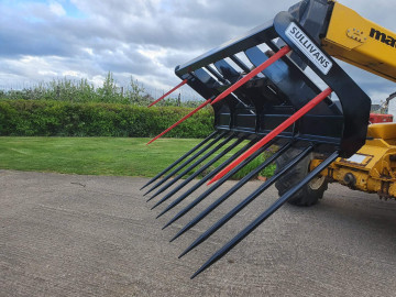 Sullivans Engineering 7ft Buckrake