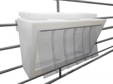 SFS Plastics Ad-lib Gate Feeder